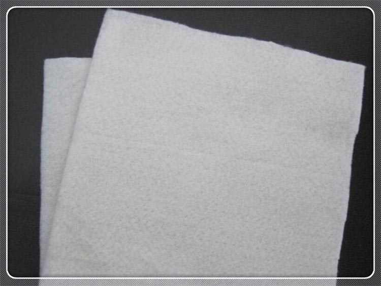 土工布長(zhǎng)效穩(wěn)定發(fā)揮作用在垃圾填埋場(chǎng)使用壽命30-50a