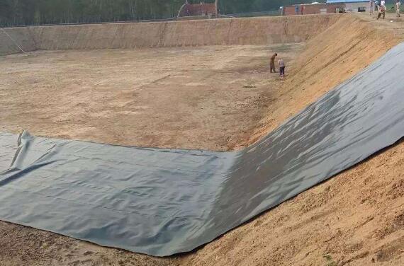 土工布鋪碎石放石籠水閘再無(wú)沖刷變形