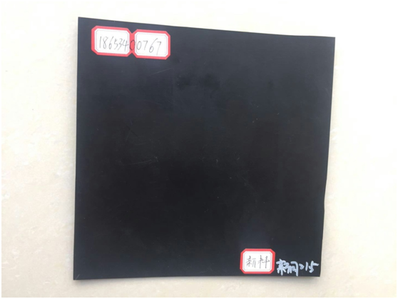 高密度聚乙烯土工膜在復雜混凝土支座施工