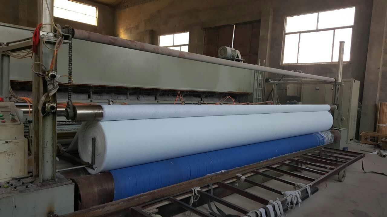 土工布拉伸應變能力在一定溫度下產生的強力特點