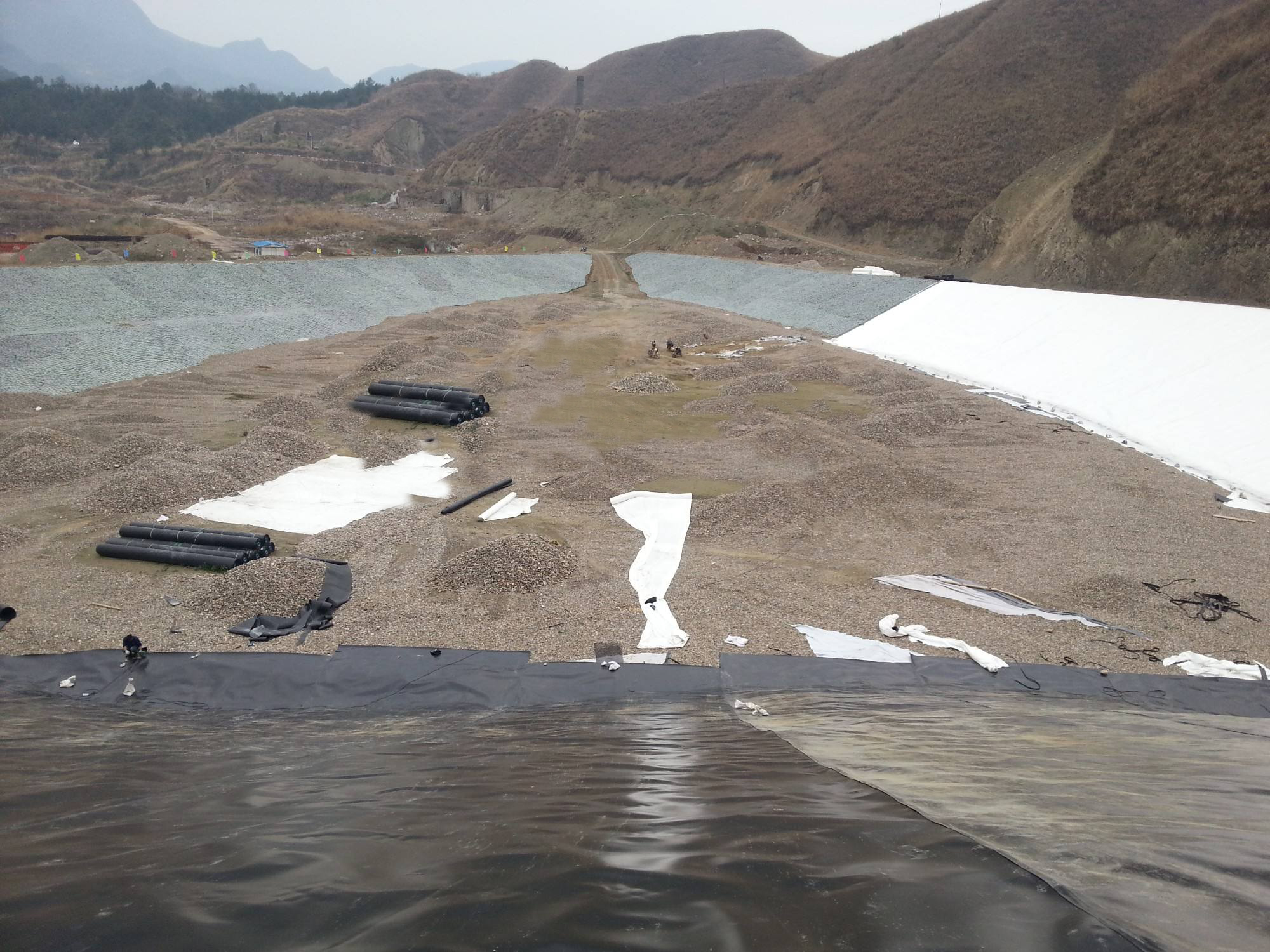 垃圾填埋場使用的配套土工材料有哪些種類呢？