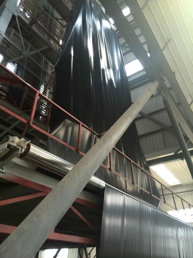 土工膜生產(chǎn)線.jpg 土工膜生產(chǎn)線.jpg