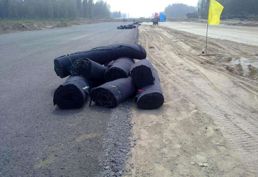 不同覆蓋材料價(jià)格與使用頻次調(diào)查結(jié)果