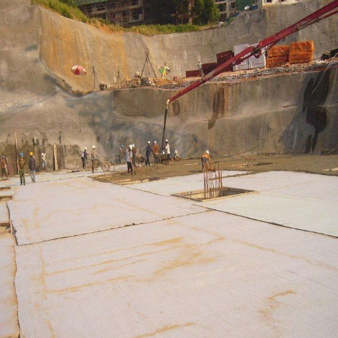 膨潤(rùn)土防水毯基層的要求及處理方式