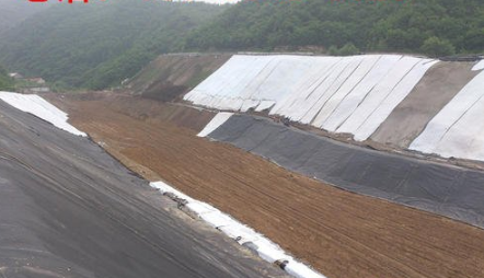 常用的防滲處理措施主要是防滲墻防滲、灌漿防滲和新材料防滲